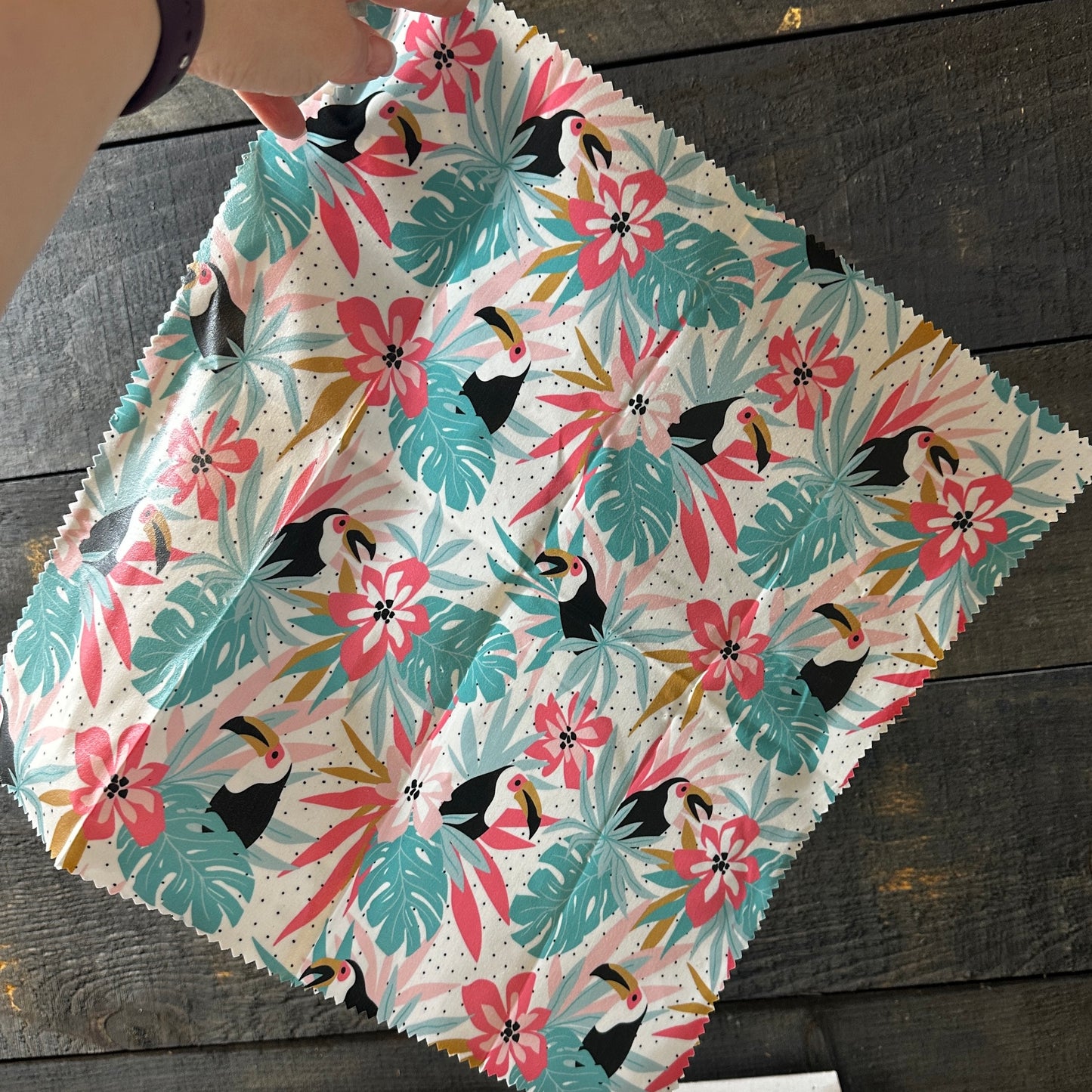 SOY WAX SQUARE WRAP – 14" x 14"