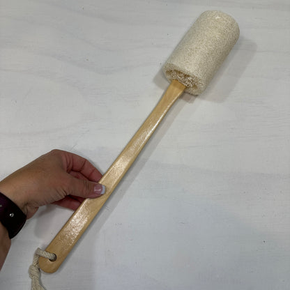 Loofah Bath Brush – Long Handle