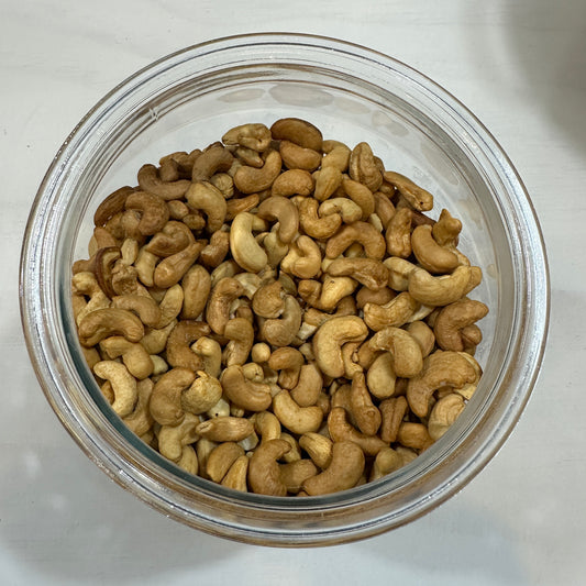 SLOW-SMOKED CASHEWS