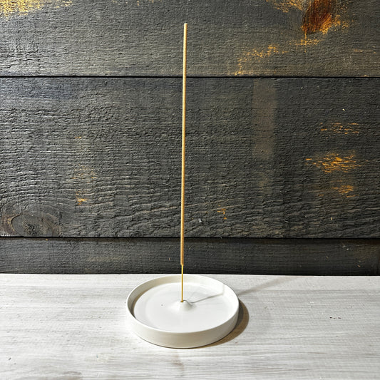 CERAMIC ROUND INCENSE HOLDER