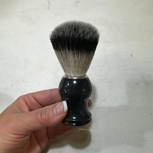 CLASSIC SHAVING BRUSH